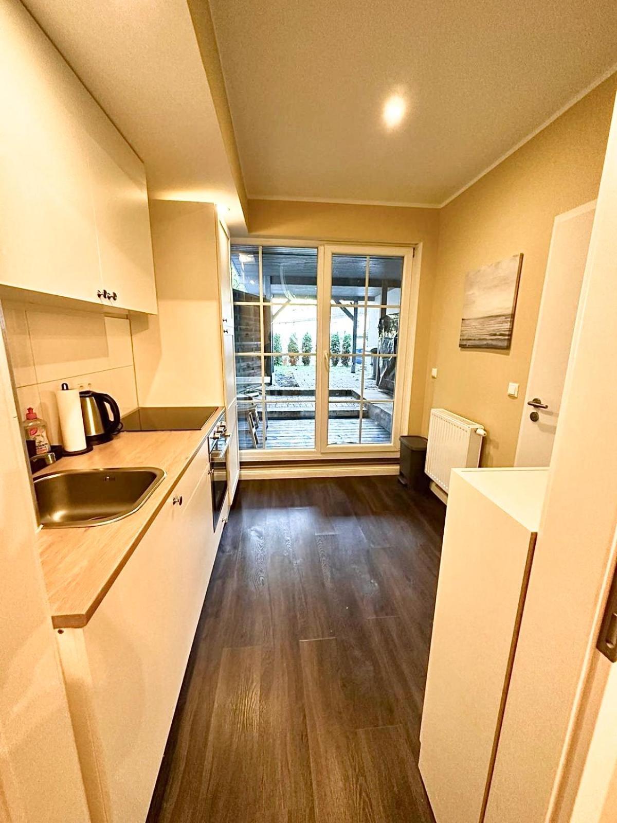 Zentrales Apartment Mit Terrasse Bréma Kültér fotó